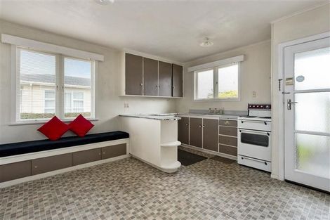 Photo of property in 136 Rathgar Road, Henderson, Auckland, 0610