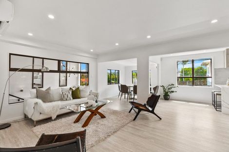 Photo of property in 181 Rathgar Road, Henderson, Auckland, 0610