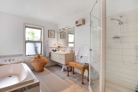 Photo of property in 2 Vaucluse Drive, Nukuhau, Taupo, 3330