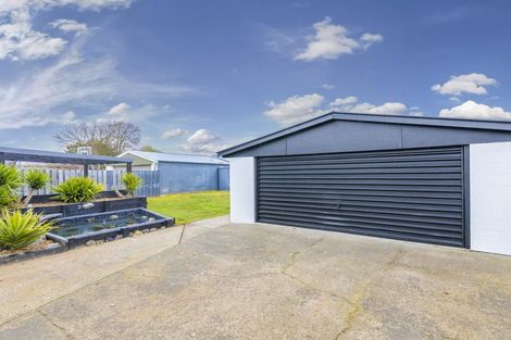 Photo of property in 25 Heathglen Avenue, Parklands, Christchurch, 8083