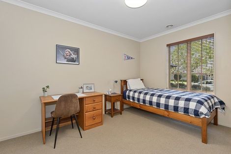 Photo of property in 8 Ravenscourt Place, Huntington, Hamilton, 3210