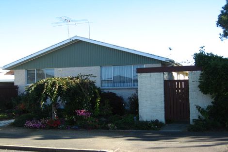 Photo of property in 76b Church Street, Mosgiel, 9024