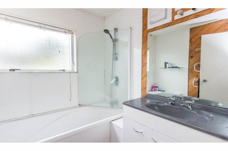 Photo of property in 1/63 Pleasant Road, Glen Eden, Auckland, 0602