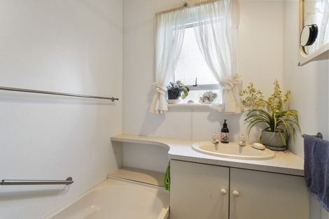 Photo of property in 31 Wrantage Street, Westown, New Plymouth, 4310
