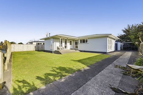 Photo of property in 25 Kamahi Avenue, Hawera, 4610