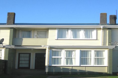 Photo of property in 16a Matahourua Crescent, Cannons Creek, Porirua, 5024