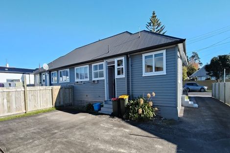Photo of property in 5 List Street, Welbourn, New Plymouth, 4310