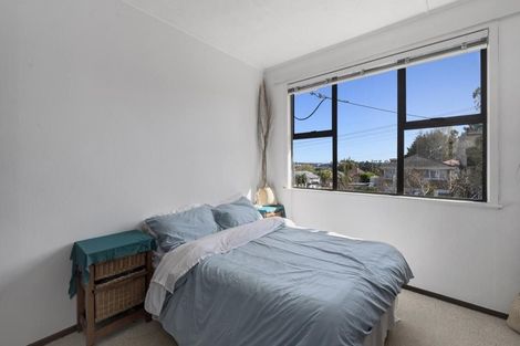 Photo of property in 24 School Road, Te Atatu South, Auckland, 0610