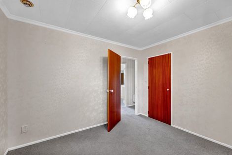 Photo of property in 5a Surrey Street, Hawera, 4610