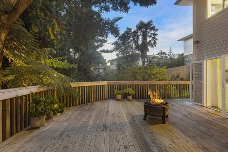 Photo of property in 10 Hobby Avenue, Birkdale, Auckland, 0626