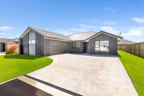 Photo of property in 3 Finstock Way, Rolleston, 7614