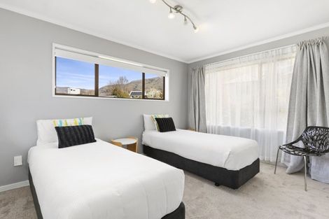 Photo of property in 9 Norman Terrace, Wanaka, 9305