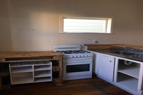 Photo of property in 13 Myrtle Crescent, Mount Cook, Wellington, 6021