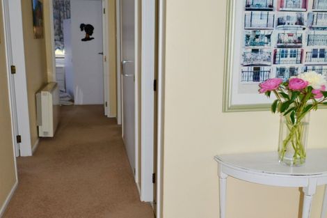 Photo of property in 1 Cornish Place, Cromwell, 9310