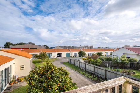 Photo of property in 42 Cobden Street, Gisborne, 4010