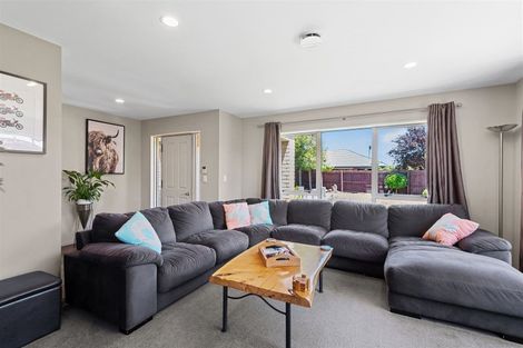 Photo of property in 11 Gainsborough Court, Rolleston, 7614