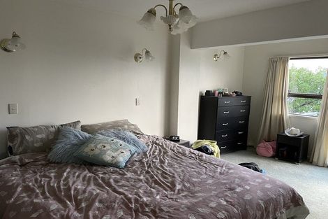 Photo of property in 64 Island Bay Road, Beach Haven, Auckland, 0626