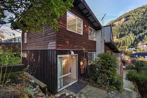 Photo of property in 255c Fernhill Road, Sunshine Bay, Queenstown, 9300