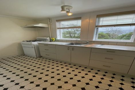 Photo of property in 8 Pitt Street, Wadestown, Wellington, 6012