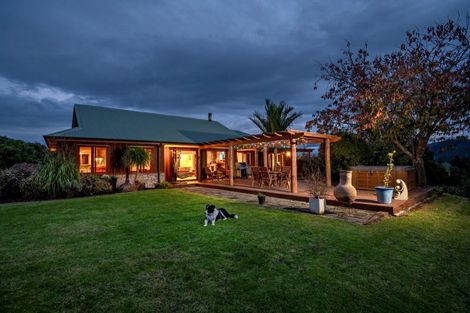 Photo of property in 193 Paparoa Road, Wainui, Opotiki, 3198