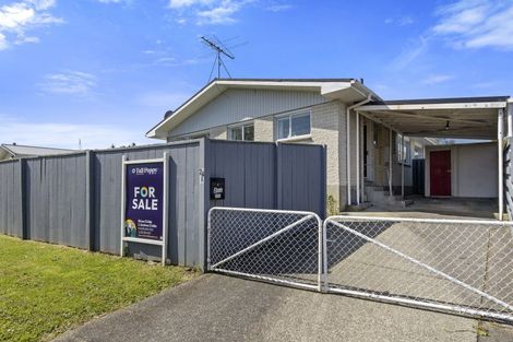 Photo of property in 24a Roband Crescent, Brown Owl, Upper Hutt, 5018