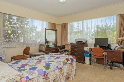 Photo of property in 14 Hamilton Crescent, Whitianga, 3510