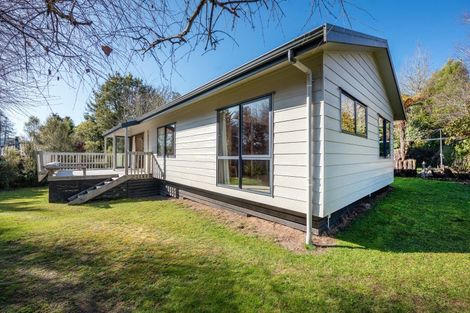 Photo of property in 58 Kinloch Road, Kinloch, Taupo, 3377