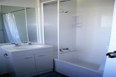 Photo of property in 38 Tennessee Avenue, Mangere East, Auckland, 2024
