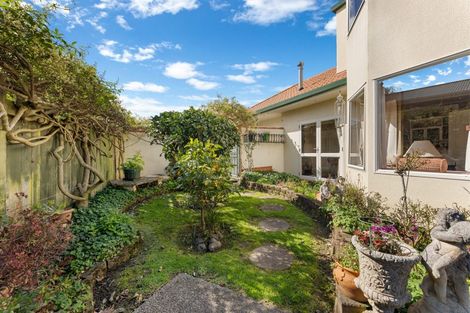 Photo of property in 4 Karina Terrace, Roslyn, Palmerston North, 4414