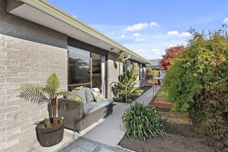 Photo of property in 22 Mchaffies Place, Wainoni, Christchurch, 8061