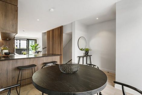 Photo of property in 5b Windlass Street, Long Bay, Auckland, 0630