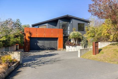Photo of property in 272 Cannon Hill Crescent, Mount Pleasant, Christchurch, 8081