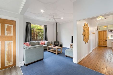 Photo of property in 129 Surrey Street, Forbury, Dunedin, 9012
