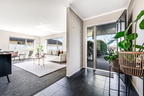 Photo of property in 8 Rosewood Court, Huntington, Hamilton, 3210