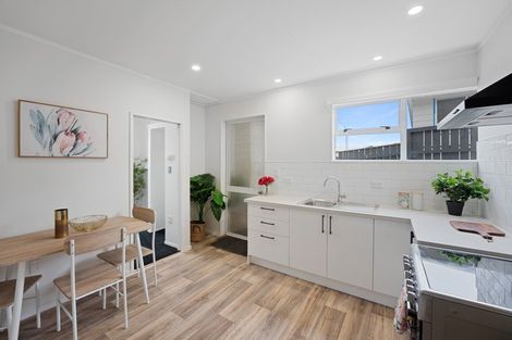 Photo of property in 6a&b Simcox Street, Otaki Beach, Otaki, 5512