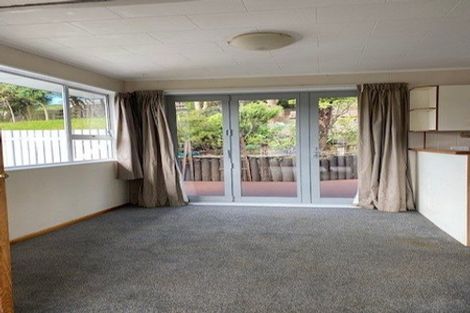 Photo of property in 16 Waipounamu Drive, Kelson, Lower Hutt, 5010