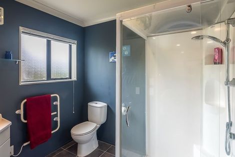 Photo of property in 5 Central Park, Paraparaumu Beach, Paraparaumu, 5032