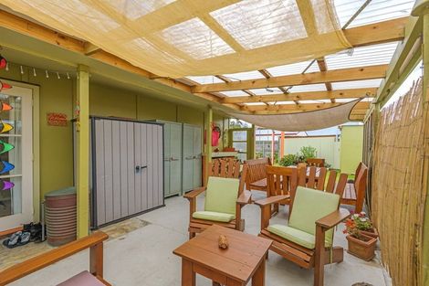 Photo of property in 34 Koputara Road, Himatangi Beach, Foxton, 4891
