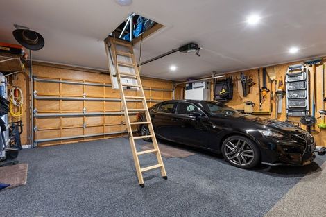 Photo of property in 3 Silicon Way, Fitzherbert, Palmerston North, 4410