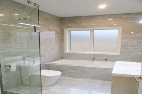 Photo of property in 12 Brumbie Way, Karaka, Papakura, 2113