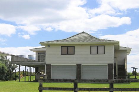 Photo of property in 53 Bway Road, Waihi Beach, 3611