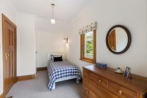 Photo of property in 46 Nicholson Road, Khandallah, Wellington, 6035