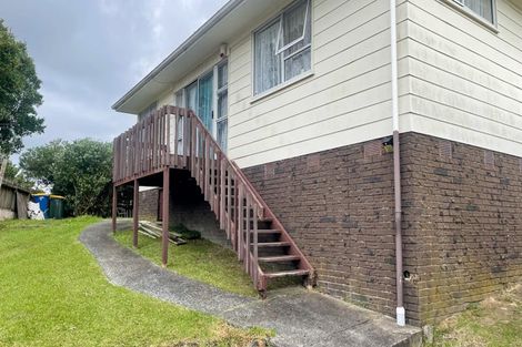 Photo of property in 68 Reynella Drive, Massey, Auckland, 0614