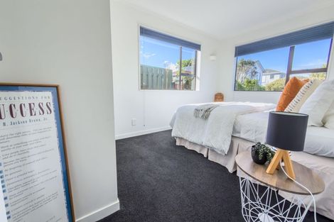 Photo of property in 3 Shastri Terrace, Khandallah, Wellington, 6035