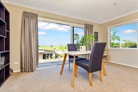 Photo of property in 3 Matlock Lane, Dinsdale, Hamilton, 3204