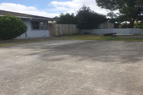 Photo of property in 10 Valley Road, Waiuku, 2123