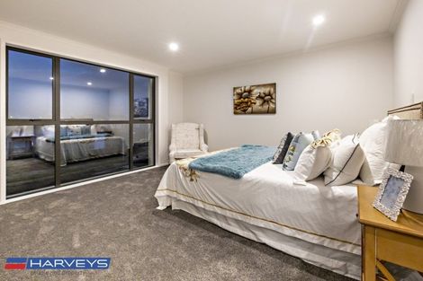 Photo of property in 6 Rere Close, Takanini, 2112