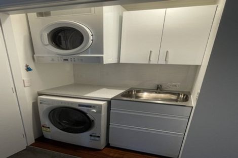 Photo of property in 33 Dominion Park Street, Johnsonville, Wellington, 6037