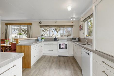 Photo of property in 5 Lydford Place, Spotswood, New Plymouth, 4310