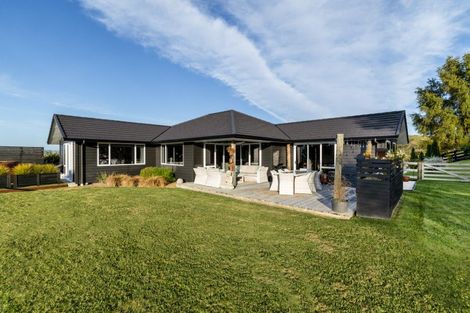 Photo of property in 204 Eskridge Drive, Eskdale, Napier, 4182